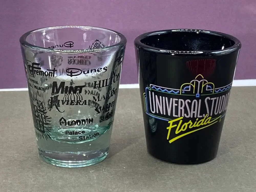 Set of 2 Shot Glasses Universal Studios Florida - Las Vegas Strip